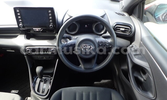 Nunua Ilio tumika Toyota Yaris Beige Gari ndani ya Beitbridge nchini Matabeleland Kusini Nunua Ilio tumika Toyota Yaris Beige Gari ndani ya Beitbridge nchini Matabeleland Kusini