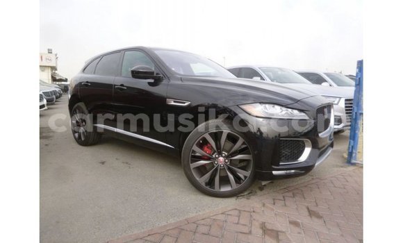Nunua Imported Jaguar F-Pace Nyeusi Gari ndani ya Import - Dubai nchini Harare