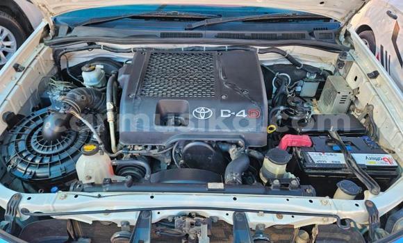 Acheter Occasion Voiture Toyota Fortuner Blanc à Beitbridge, Matabeleland South Acheter Occasion Voiture Toyota Fortuner Blanc à Beitbridge, Matabeleland South