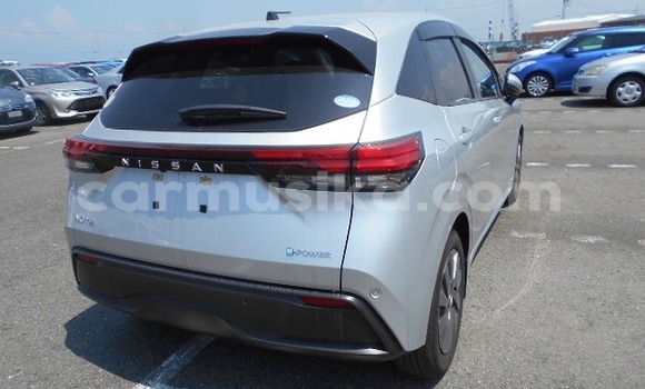 Acheter Occasion Voiture Nissan Note Gris à Beitbridge, Matabeleland South Acheter Occasion Voiture Nissan Note Gris à Beitbridge, Matabeleland South