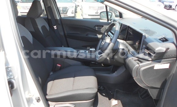 Acheter Occasion Voiture Nissan Note Gris à Beitbridge, Matabeleland South Acheter Occasion Voiture Nissan Note Gris à Beitbridge, Matabeleland South