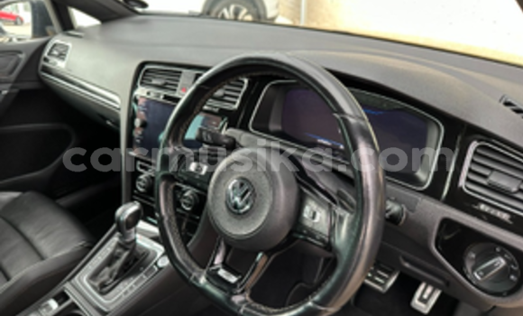 Buy Used Volkswagen Golf R Beige Car in Beitbridge in Matabeleland South Buy Used Volkswagen Golf R Beige Car in Beitbridge in Matabeleland South