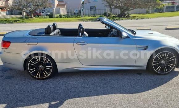 Acheter Occasion Voiture BMW 3–Series Gris à Beitbridge, Matabeleland South Acheter Occasion Voiture BMW 3–Series Gris à Beitbridge, Matabeleland South