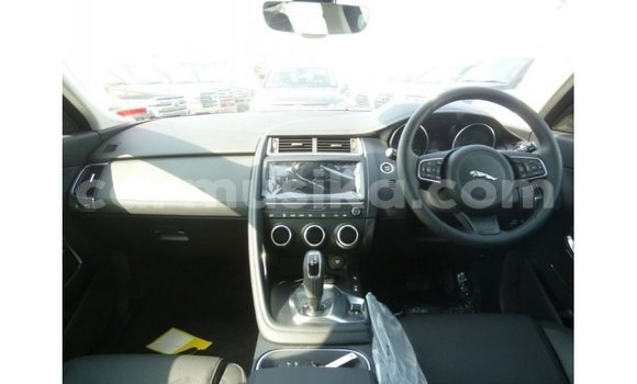 Nunua Imported Jaguar E-Pace Nyeupe Gari ndani ya Import - Dubai nchini Harare Nunua Imported Jaguar E-Pace Nyeupe Gari ndani ya Import - Dubai nchini Harare