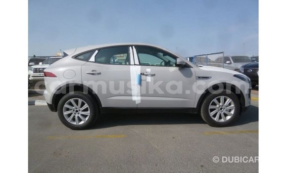 Nunua Imported Jaguar E-Pace Nyeupe Gari ndani ya Import - Dubai nchini Harare Nunua Imported Jaguar E-Pace Nyeupe Gari ndani ya Import - Dubai nchini Harare
