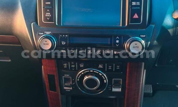 Acheter Occasion Voiture Toyota Land Cruiser Prado Blanc à Beitbridge, Matabeleland South Acheter Occasion Voiture Toyota Land Cruiser Prado Blanc à Beitbridge, Matabeleland South