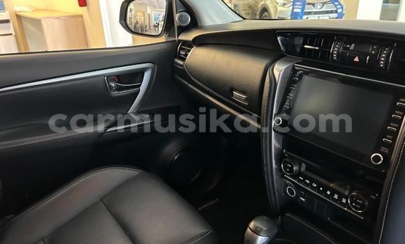 Acheter Occasion Voiture Toyota Fortuner Blanc à Beitbridge, Matabeleland South Acheter Occasion Voiture Toyota Fortuner Blanc à Beitbridge, Matabeleland South