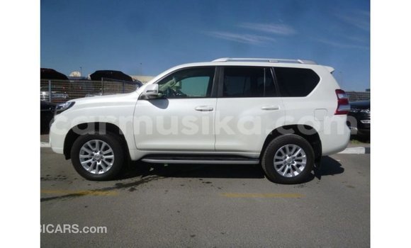 Tenga Imported Toyota Prado Chena Mota in Import - Dubai in Harare Tenga Imported Toyota Prado Chena Mota in Import - Dubai in Harare