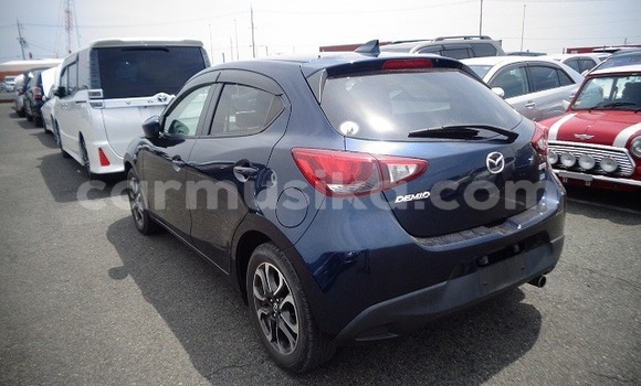 Nunua Ilio tumika Mazda Demio Bluu Gari ndani ya Harare nchini Harare Nunua Ilio tumika Mazda Demio Bluu Gari ndani ya Harare nchini Harare