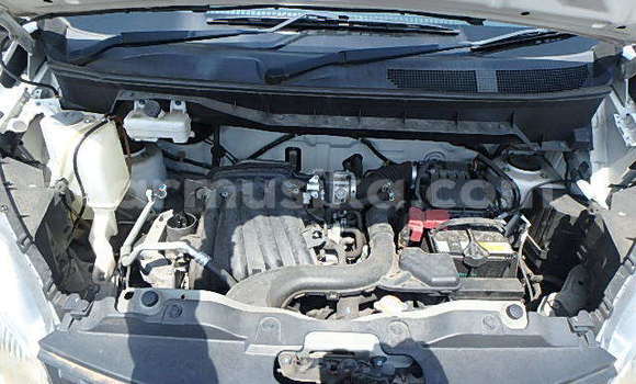 Buy Used Nissan NV200 White Car in Beitbridge in Matabeleland South Buy Used Nissan NV200 White Car in Beitbridge in Matabeleland South