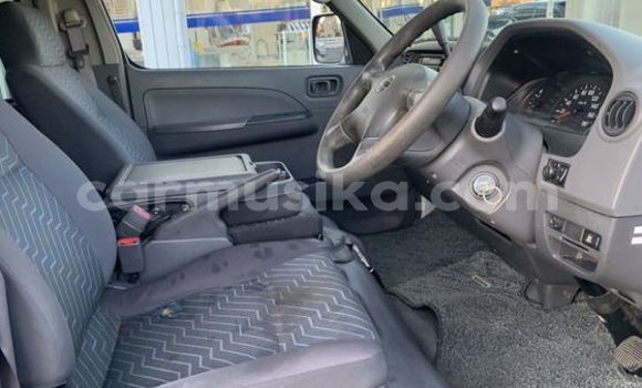 Tenga Tsaru Nissan Caravan Sirivha Mota in Beitbridge in Matabeleland South Tenga Tsaru Nissan Caravan Sirivha Mota in Beitbridge in Matabeleland South