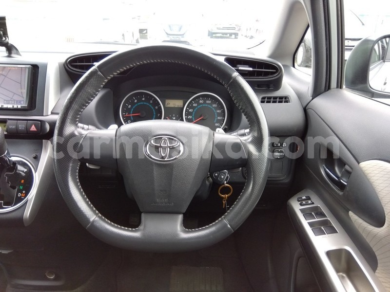 Big with watermark toyota wish matabeleland south beitbridge 33762