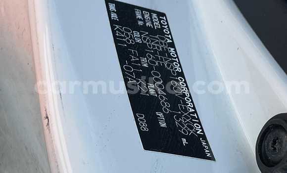 Acheter Occasion Voiture Toyota Probox Blanc à Beitbridge, Matabeleland South Acheter Occasion Voiture Toyota Probox Blanc à Beitbridge, Matabeleland South