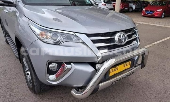 Tenga Tsaru Toyota Fortuner Sirivha Mota in Beitbridge in Matabeleland South Tenga Tsaru Toyota Fortuner Sirivha Mota in Beitbridge in Matabeleland South