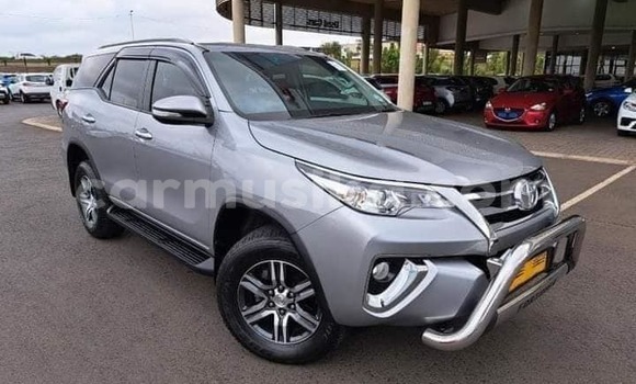 Buy Used Toyota Fortuner Silver Car in Beitbridge in Matabeleland South Buy Used Toyota Fortuner Silver Car in Beitbridge in Matabeleland South