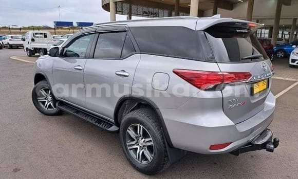 Buy Used Toyota Fortuner Silver Car in Beitbridge in Matabeleland South Buy Used Toyota Fortuner Silver Car in Beitbridge in Matabeleland South