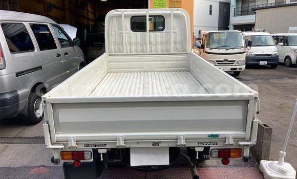 Buy Used Toyota Dyna White Truck in Avondale in Harare Buy Used Toyota Dyna White Truck in Avondale in Harare