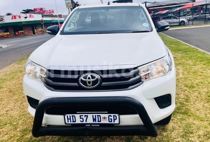 Big with watermark toyota hilux matabeleland south beitbridge 33777