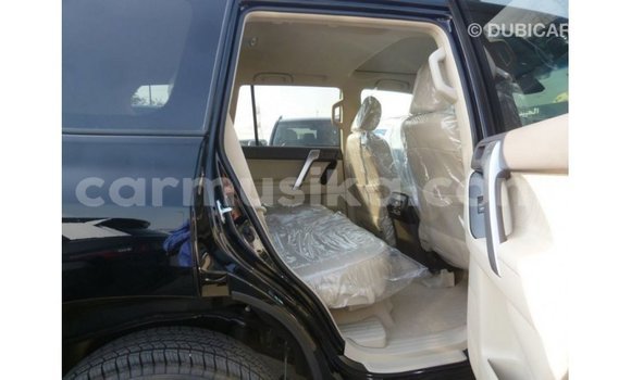 Nunua Imported Toyota Prado Nyeusi Gari ndani ya Import - Dubai nchini Harare Nunua Imported Toyota Prado Nyeusi Gari ndani ya Import - Dubai nchini Harare