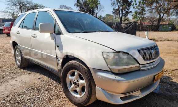 Buy Used Toyota Harrier White Car in Harare in Harare