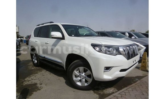 Buy Import Toyota Prado White Car in Import - Dubai in Harare Buy Import Toyota Prado White Car in Import - Dubai in Harare