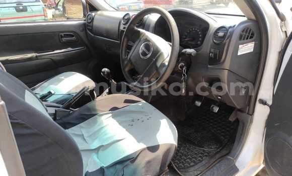 Tenga Tsaru Isuzu D–MAX Chena Mota in Harare in Harare Tenga Tsaru Isuzu D–MAX Chena Mota in Harare in Harare