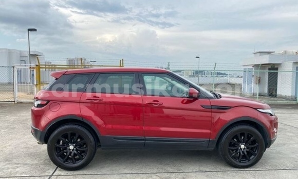 Acheter Occasion Voiture Land Rover Range Rover Evoque Rouge à Beitbridge, Matabeleland South Acheter Occasion Voiture Land Rover Range Rover Evoque Rouge à Beitbridge, Matabeleland South