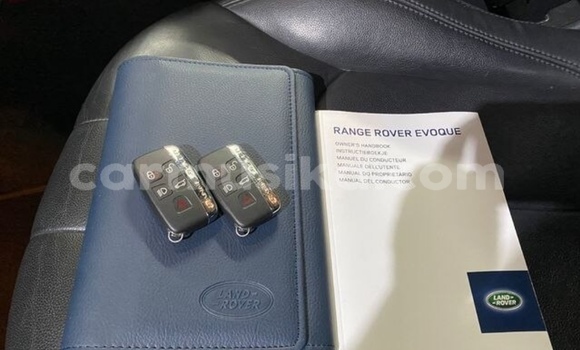 Acheter Occasion Voiture Land Rover Range Rover Evoque Rouge à Beitbridge, Matabeleland South Acheter Occasion Voiture Land Rover Range Rover Evoque Rouge à Beitbridge, Matabeleland South
