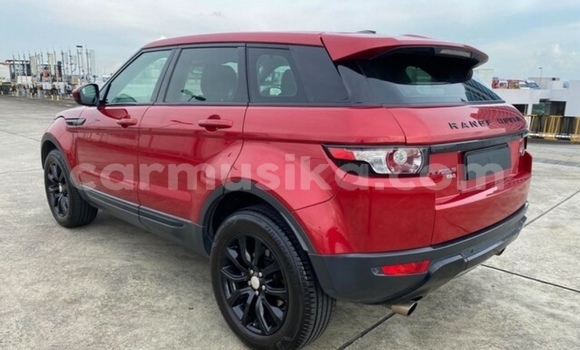 Acheter Occasion Voiture Land Rover Range Rover Evoque Rouge à Beitbridge, Matabeleland South Acheter Occasion Voiture Land Rover Range Rover Evoque Rouge à Beitbridge, Matabeleland South