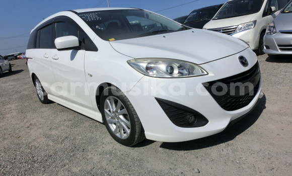 Buy Used Mazda Premacy White Car in Beitbridge in Matabeleland South