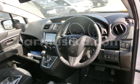 Tenga Tsaru Mazda Premacy Chena Mota in Beitbridge in Matabeleland South Tenga Tsaru Mazda Premacy Chena Mota in Beitbridge in Matabeleland South