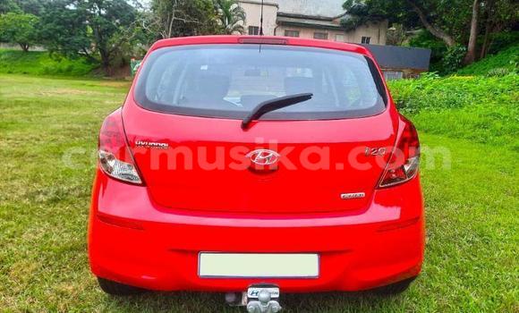 Buy Used Hyundai i20 Red Car in Beitbridge in Matabeleland South Buy Used Hyundai i20 Red Car in Beitbridge in Matabeleland South