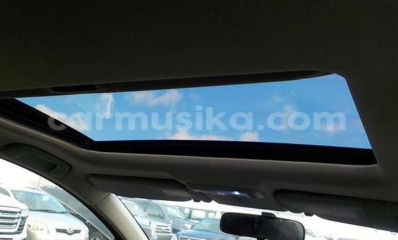 Buy Used Toyota Wish White Car in Beitbridge in Matabeleland South Buy Used Toyota Wish White Car in Beitbridge in Matabeleland South