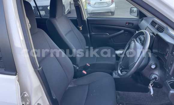 Nunua Ilio tumika Toyota Succeed Nyeupe Gari ndani ya Beitbridge nchini Matabeleland Kusini Nunua Ilio tumika Toyota Succeed Nyeupe Gari ndani ya Beitbridge nchini Matabeleland Kusini