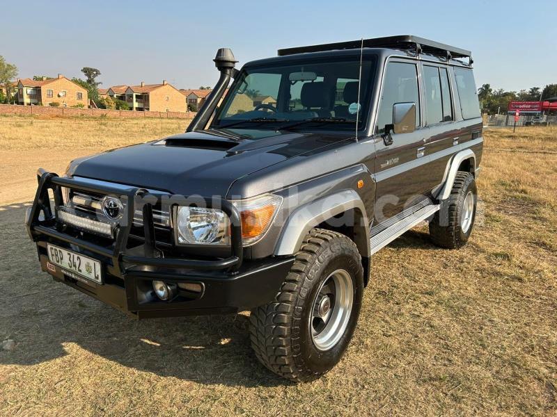 Big with watermark toyota land cruiser matabeleland south beitbridge 33824