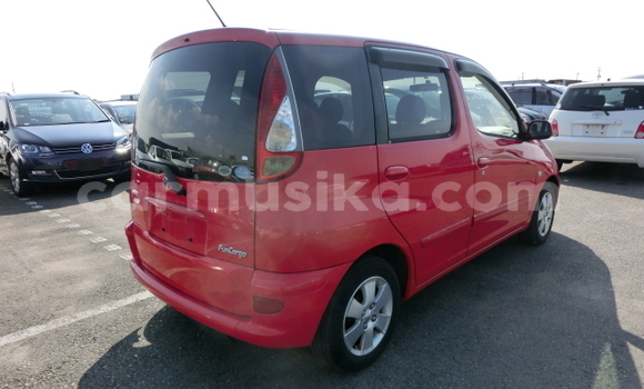 Buy Used Toyota FunCargo Red Car in Beitbridge in Matabeleland South Buy Used Toyota FunCargo Red Car in Beitbridge in Matabeleland South