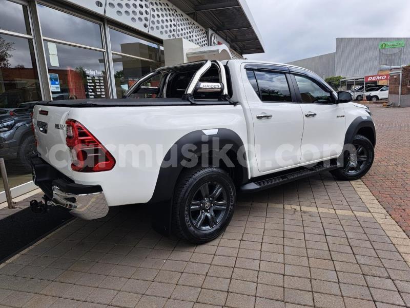 Big with watermark toyota hilux matabeleland south beitbridge 33826