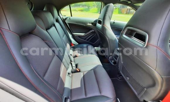 Acheter Occasion Voiture Mercedes‒Benz A-klasse AMG Blanc à Beitbridge, Matabeleland South Acheter Occasion Voiture Mercedes‒Benz A-klasse AMG Blanc à Beitbridge, Matabeleland South