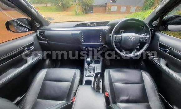 Acheter Occasion Voiture Toyota Hilux Gris à Beitbridge, Matabeleland South Acheter Occasion Voiture Toyota Hilux Gris à Beitbridge, Matabeleland South