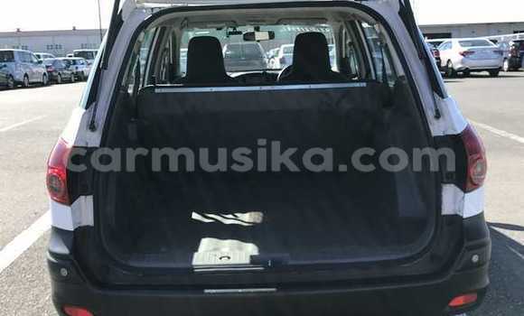 Acheter Occasion Voiture Nissan AD Blanc à Beitbridge, Matabeleland South Acheter Occasion Voiture Nissan AD Blanc à Beitbridge, Matabeleland South