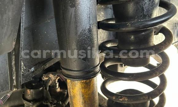 Acheter Occasion Voiture Toyota Land Cruiser Blanc à Beitbridge, Matabeleland South Acheter Occasion Voiture Toyota Land Cruiser Blanc à Beitbridge, Matabeleland South