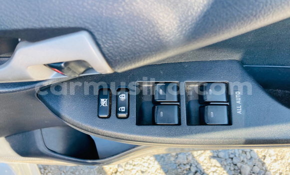 Buy Used Toyota Corolla Silver Car in Beitbridge in Matabeleland South Buy Used Toyota Corolla Silver Car in Beitbridge in Matabeleland South