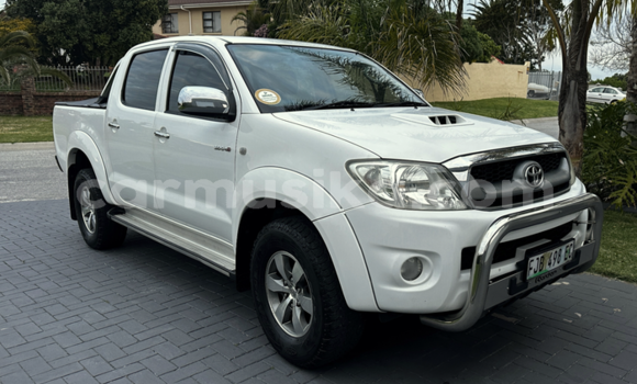 Acheter Occasion Voiture Toyota Hilux Blanc à Beitbridge, Matabeleland South Acheter Occasion Voiture Toyota Hilux Blanc à Beitbridge, Matabeleland South