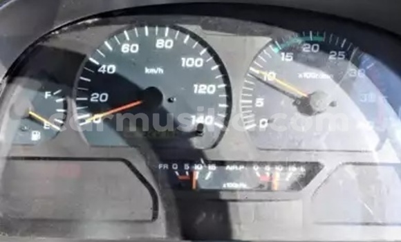 Nunua Ilio tumika Nissan UD Nyeupe Lori ndani ya Beitbridge nchini Matabeleland Kusini Nunua Ilio tumika Nissan UD Nyeupe Lori ndani ya Beitbridge nchini Matabeleland Kusini