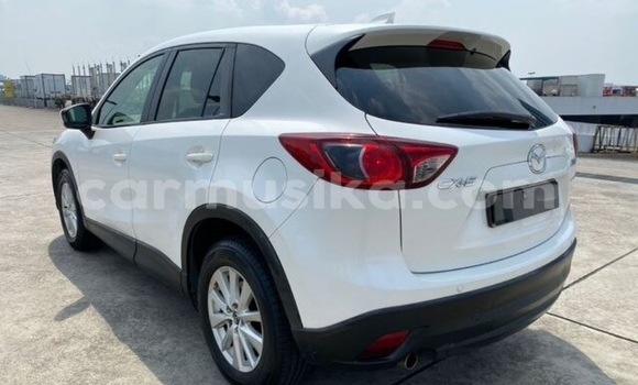 Acheter Occasion Voiture Mazda CX-5 Blanc à Beitbridge, Matabeleland South Acheter Occasion Voiture Mazda CX-5 Blanc à Beitbridge, Matabeleland South
