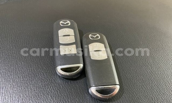 Acheter Occasion Voiture Mazda CX-5 Blanc à Beitbridge, Matabeleland South Acheter Occasion Voiture Mazda CX-5 Blanc à Beitbridge, Matabeleland South