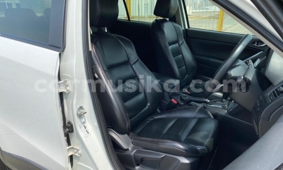 Acheter Occasion Voiture Mazda CX-5 Blanc à Beitbridge, Matabeleland South Acheter Occasion Voiture Mazda CX-5 Blanc à Beitbridge, Matabeleland South