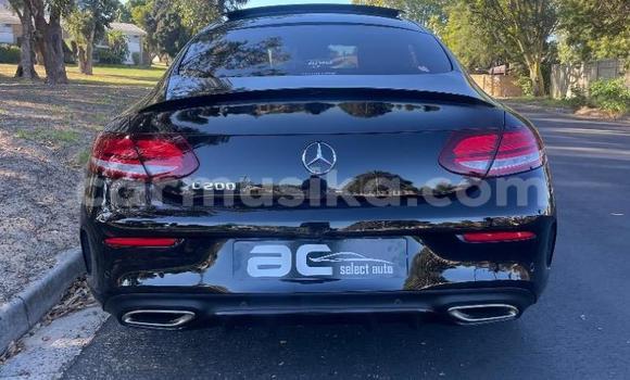 Tenga Tsaru Mercedes‒Benz C–Class Nhema Mota in Beitbridge in Matabeleland South Tenga Tsaru Mercedes‒Benz C–Class Nhema Mota in Beitbridge in Matabeleland South