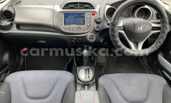 Nunua Ilio tumika Honda Fit Bluu Gari ndani ya Beitbridge nchini Matabeleland Kusini Nunua Ilio tumika Honda Fit Bluu Gari ndani ya Beitbridge nchini Matabeleland Kusini