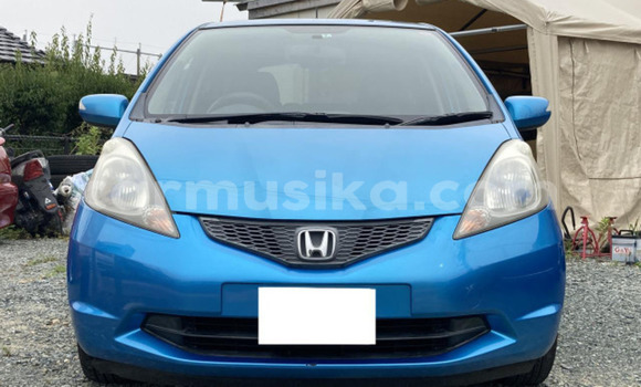 Nunua Ilio tumika Honda Fit Bluu Gari ndani ya Beitbridge nchini Matabeleland Kusini Nunua Ilio tumika Honda Fit Bluu Gari ndani ya Beitbridge nchini Matabeleland Kusini